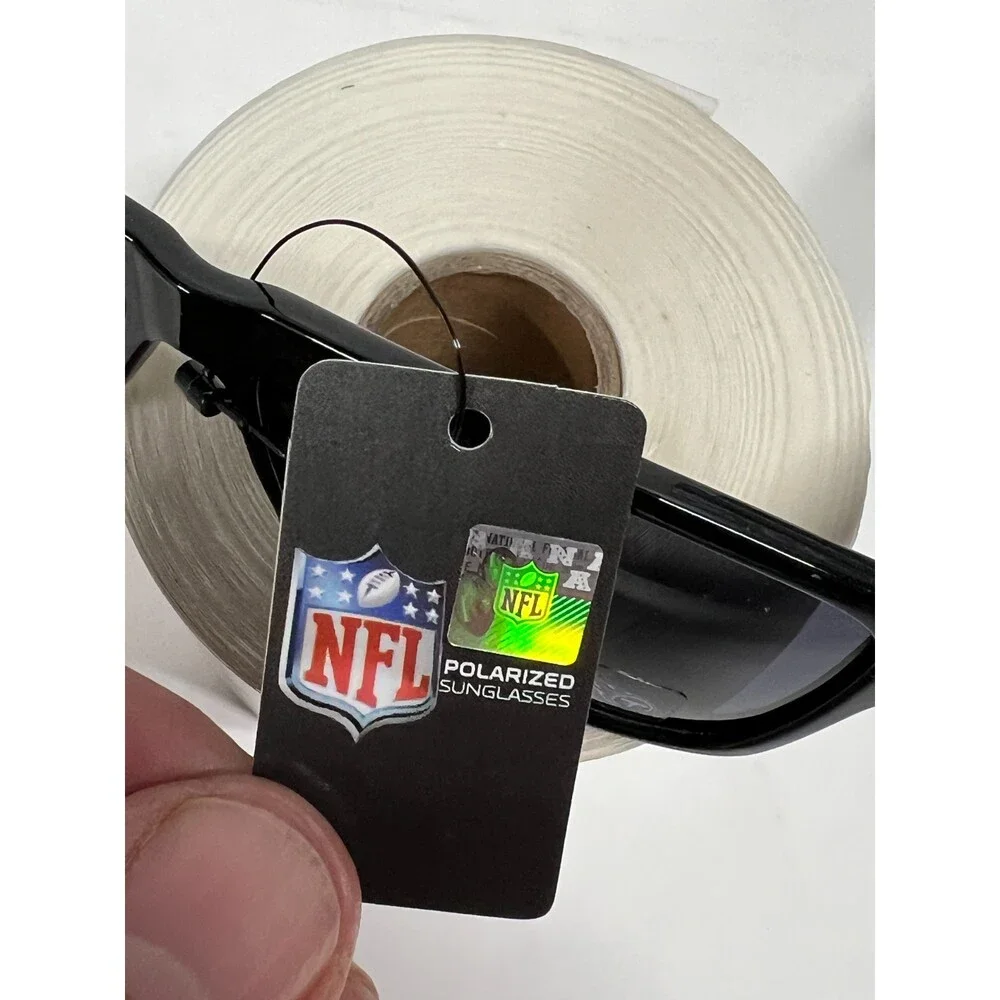 Tennessee Titans show your